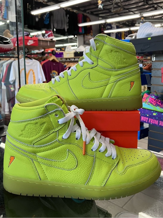 Jordan Other - Air Jordan 1 Retro High Gatorade Cyber Size 10